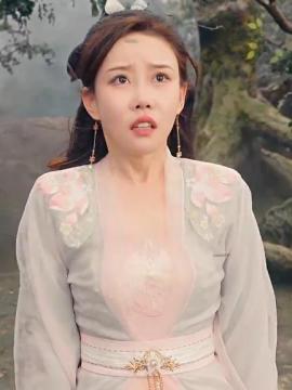 葬天境秦霜