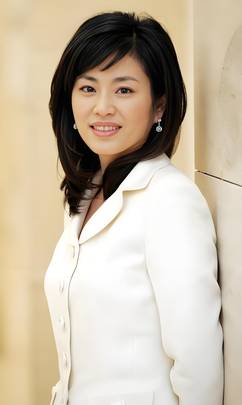 甄美里