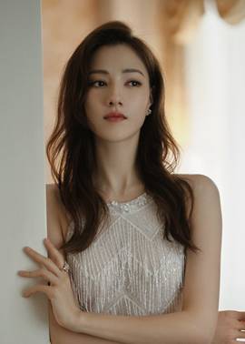 娜然