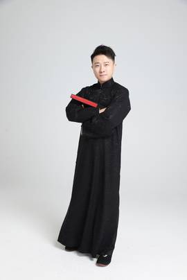 张鹤擎