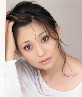 潘婕