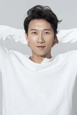 朱晗