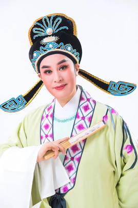 张学芬