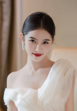 张雪菡