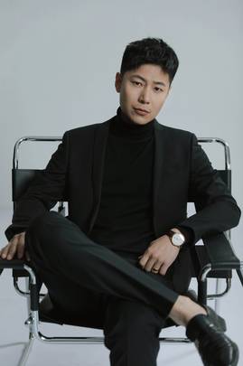 张哲人