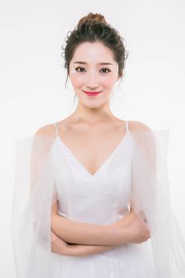 李曼萁