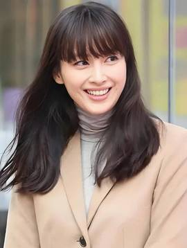 李奈映