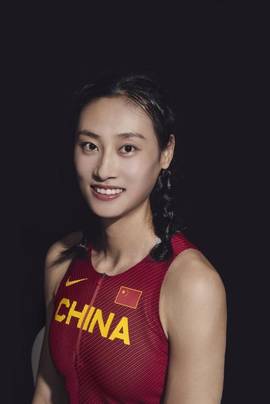 李玲