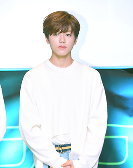李津宇