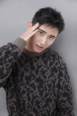 杨韬歌