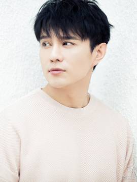 杨彤