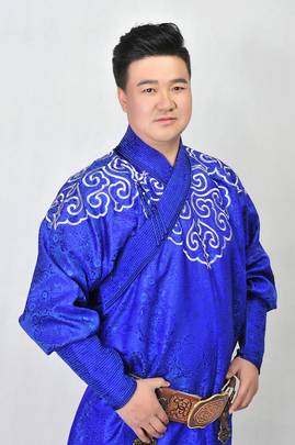 孟和乌力吉