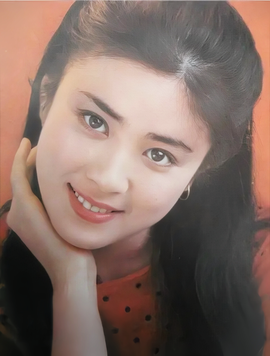 傅艺伟