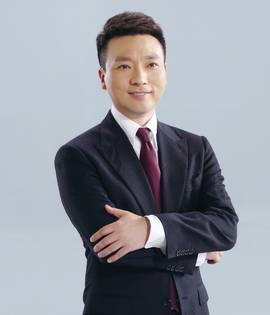 康辉