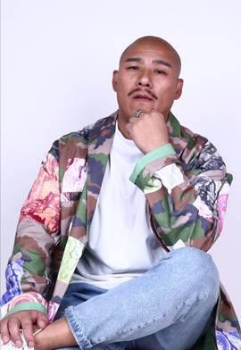 许占伟