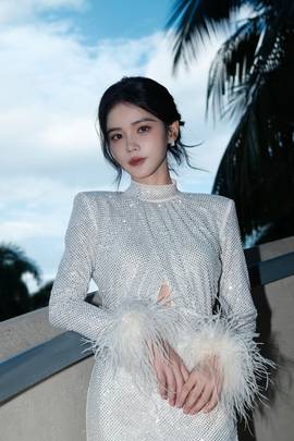 洪潇