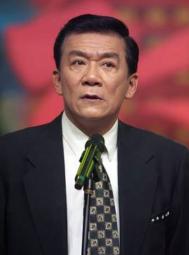 侯耀文