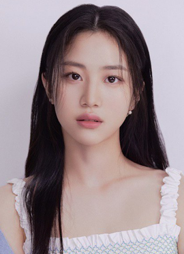 洪华妍