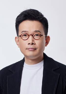 石倚洁