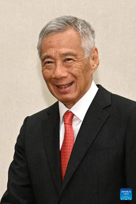 李显龙