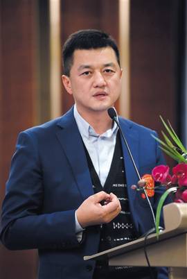 李亚鹏