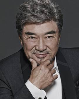 李德华