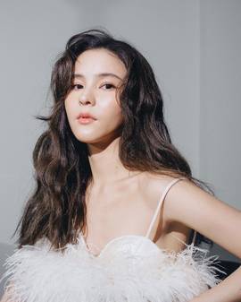李海娜