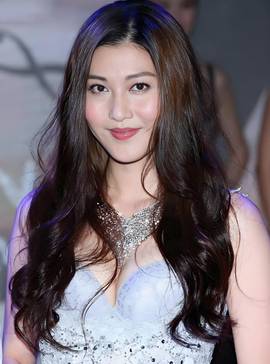 李彩桦