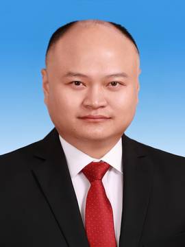 刘力