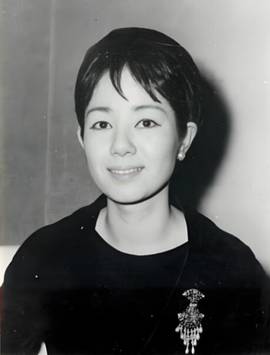 小川真由美