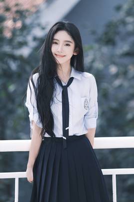 卓依娜姆