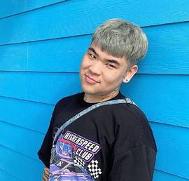 丁震