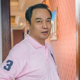 于代君
