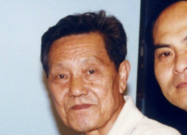 尤磊