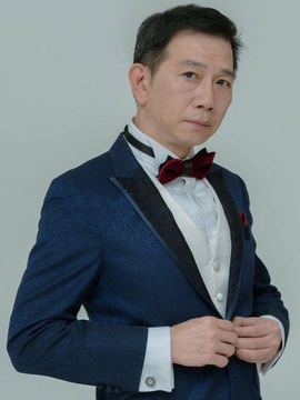 袁富华