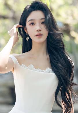 罗奕