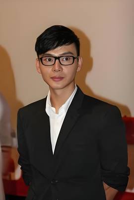侣皓吉吉