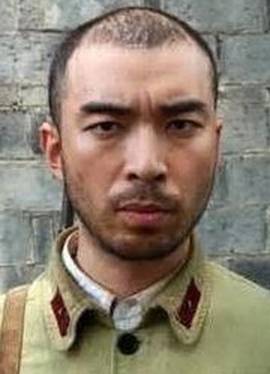 翁华荣