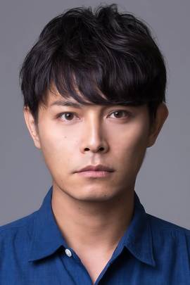 姜畅雄