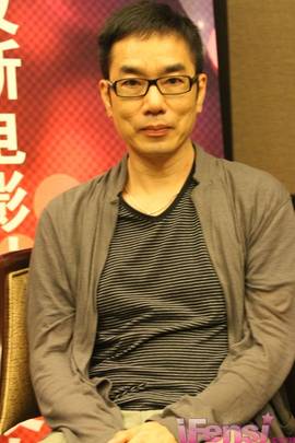 梁柏坚