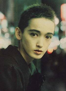甲田益也子