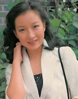 黄杏秀