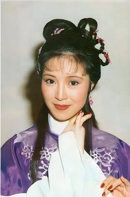黄敏仪